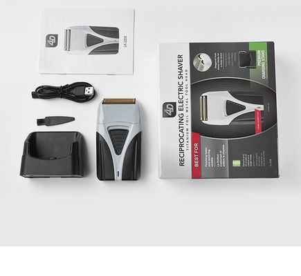1200mAh ব্যাটারি এবং পুরুষদের গ্রুমিংয়ের জন্য ডিজিটাল ডিসপ্লে সহ রিচার্জেবল বৈদ্যুতিক শেভার
