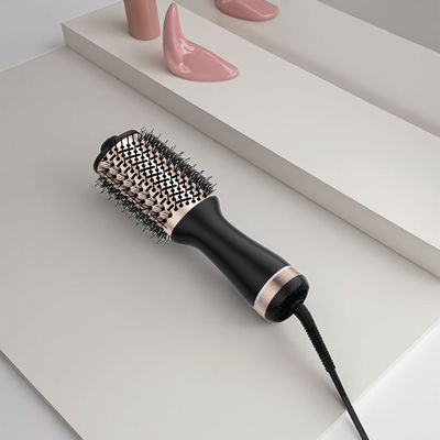 সহজ হেয়ার স্টাইলিংয়ের জন্য 1 বছরের ওয়ারেন্টি এবং ডুয়াল ভোল্টেজ সহ 1200W টাইটানিয়াম হট এয়ার ব্রাশ
