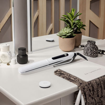 পেশাদার হেয়ার স্ট্রেইটনার এবং ফ্ল্যাট আয়রন সহ 10 তাপমাত্রা স্তর 130-230°C পরিসীমা এবং মসৃণ ফ্রিজ-মুক্ত চুলের জন্য টেফলন প্লেট